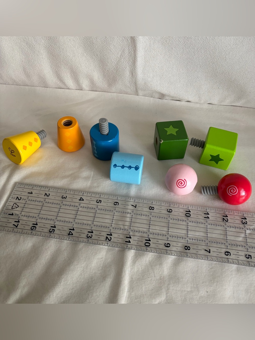 Hape Twist and Turnables Wooden nuts and Bolts Blocks Motor Skill Building Toy